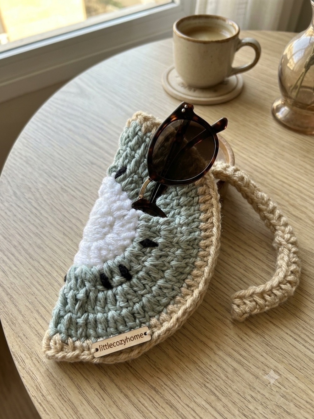 Handmade Crochet Kiwi Sunglasses Case Pouch with Magnetic Snap Closure